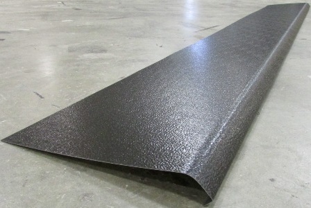 Skirt - Metal - 030 - 17" x 170" - 2" Rad - Black - SE - TK