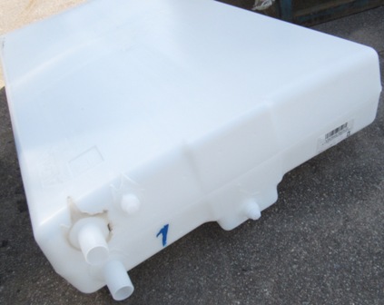 Tank - Fresh Water - 28" x 54" x 7" - w/o Probes - Rear