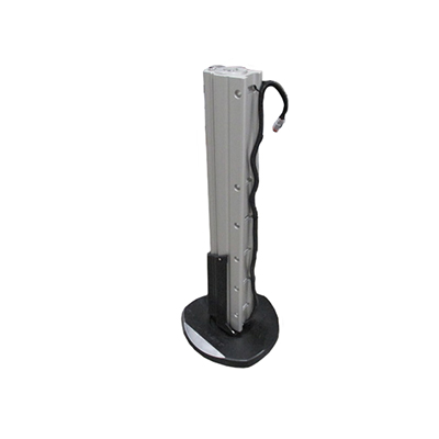 Jack - Landing Gear - Level Cylinder - Front Jack - Hydraulic - 2 1/2" - 20" Stroke - w/9" Food Pad - Cover - LED